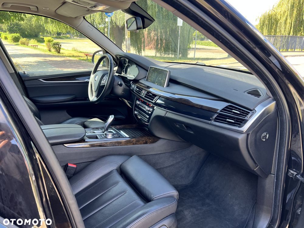 BMW X5 xDrive40d - 12