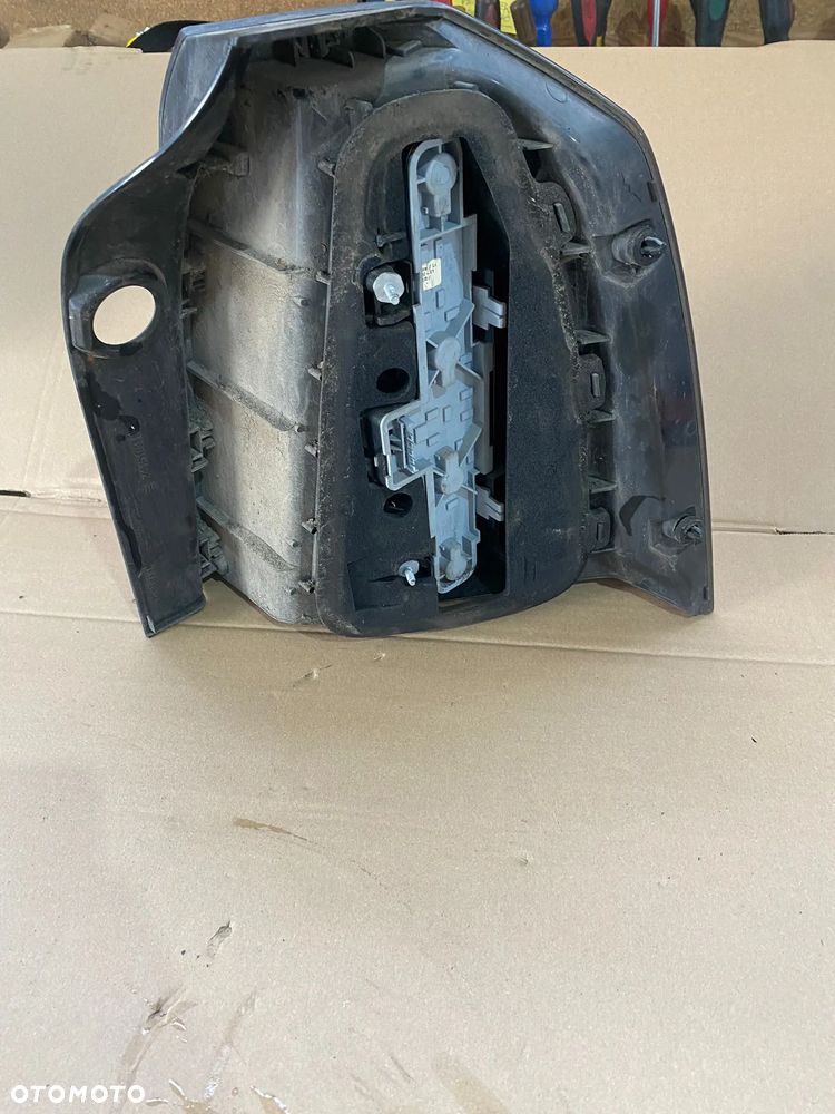 LAMPA LEWA TYŁ TYLNA OPEL ZAFIRA B - 2