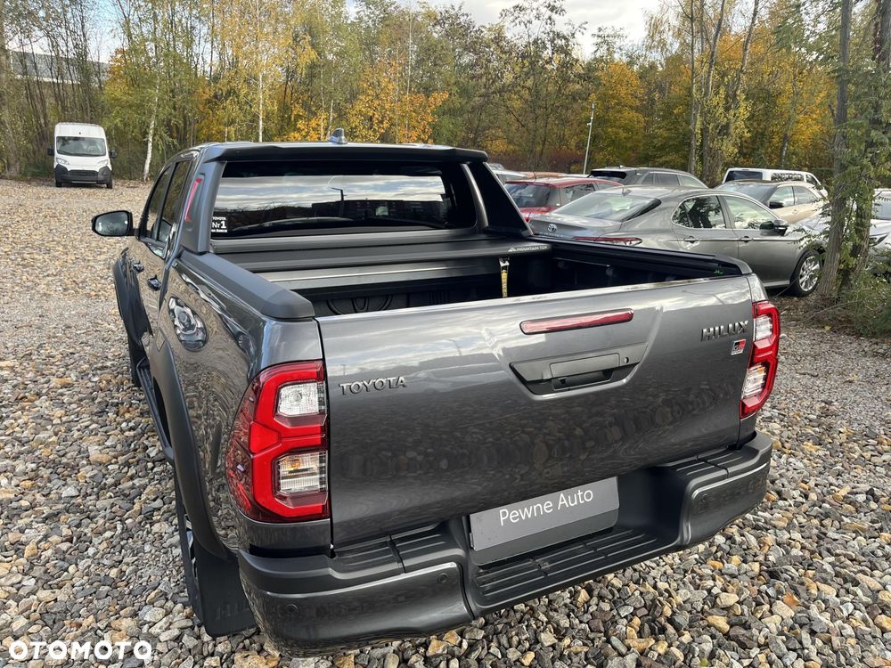 Toyota Hilux 2.8 D-4D Double Cab GR Sport 4x4 - 14
