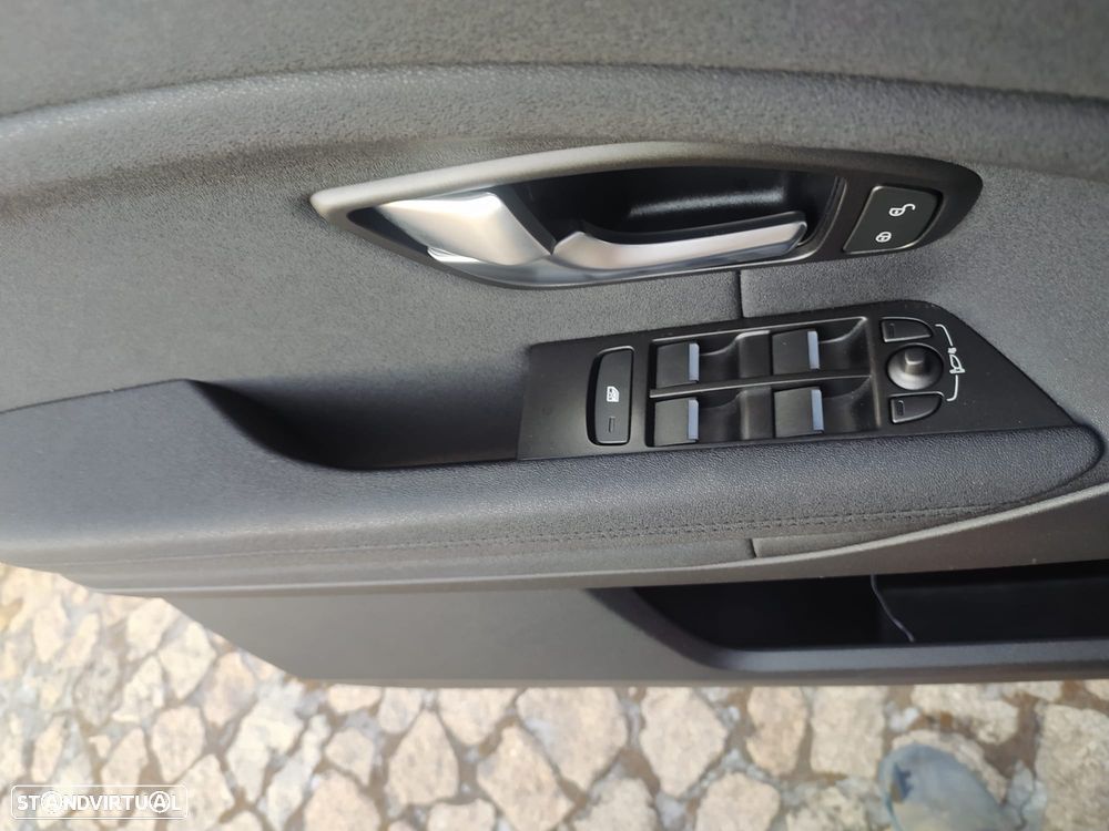 Land Rover Range Rover Evoque 2.0 D150 R-Dynamic S - 14