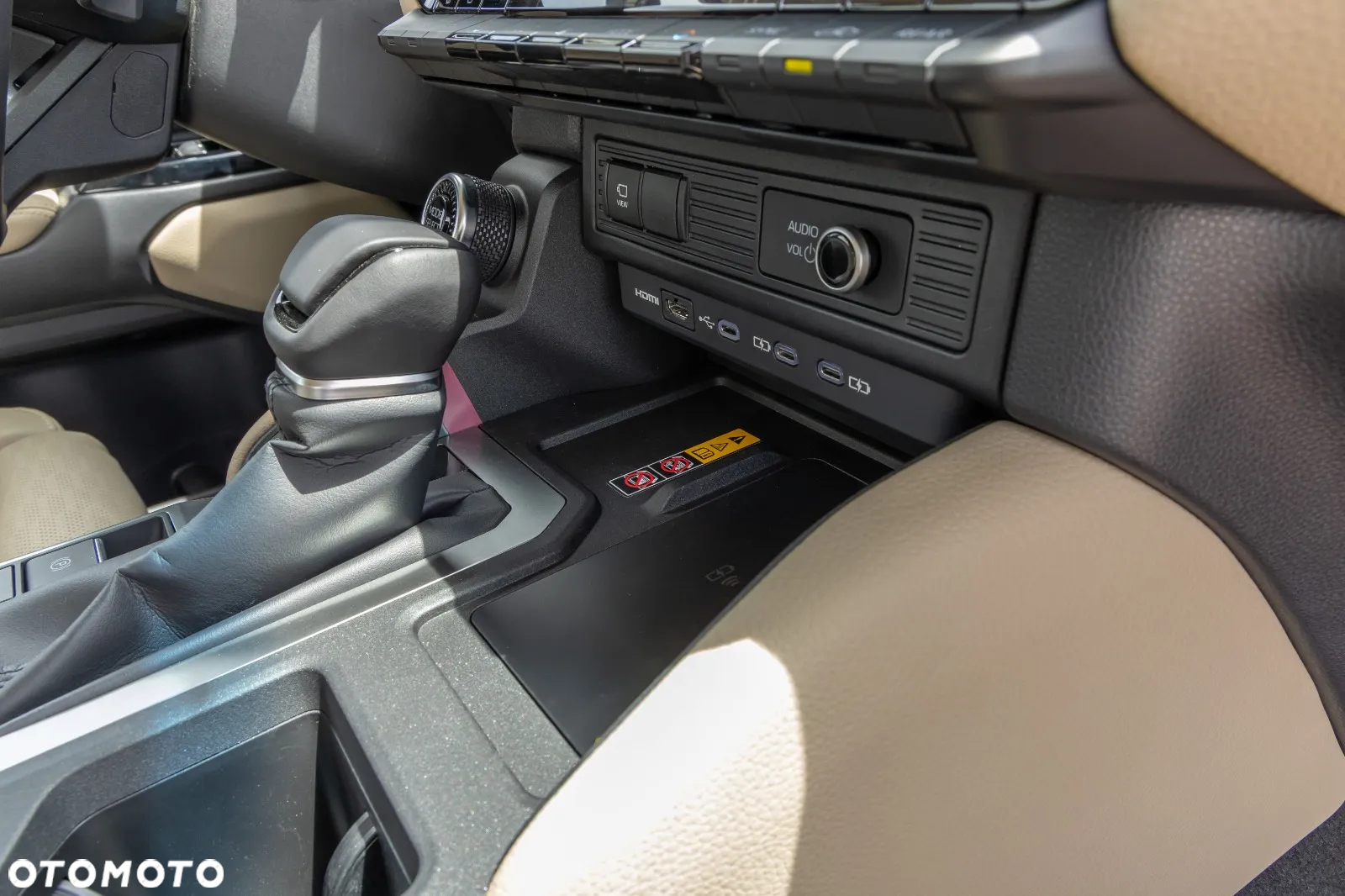 Toyota Land Cruiser - 17