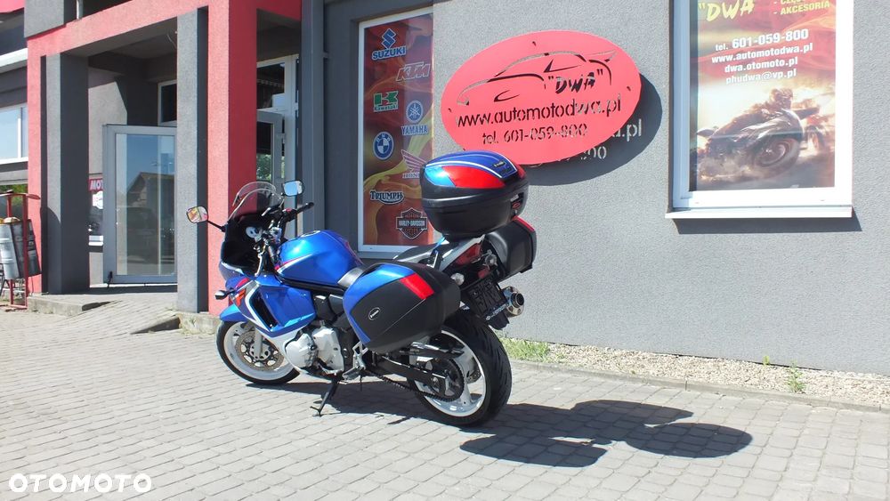 Suzuki GSX - 8