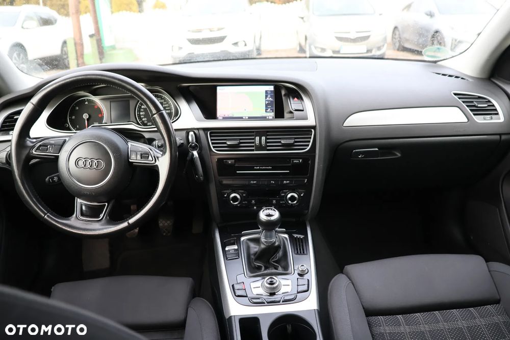 Audi A4 Avant - 6