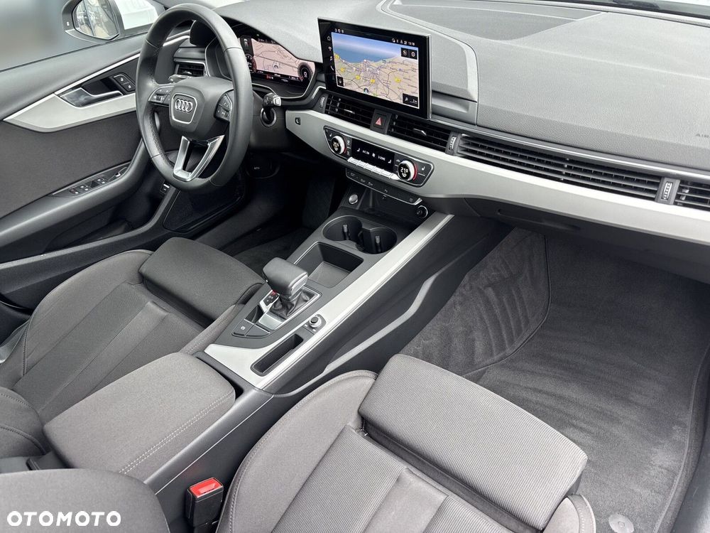 Audi A4 Avant 40 TFSI mHEV S Line S tronic - 26