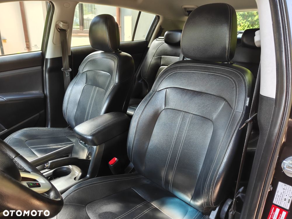 Kia Sportage 2.0 CRDI XL - 19