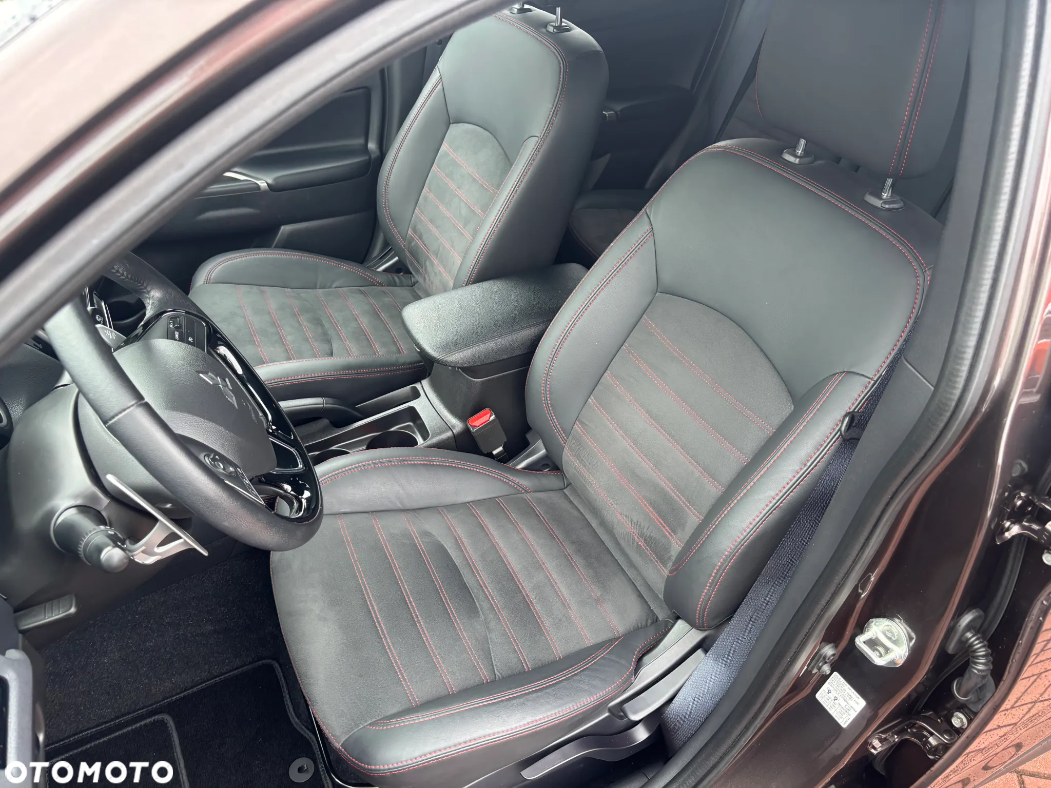 Mitsubishi ASX 2.0 2WD CVT Intro Edition+ - 14