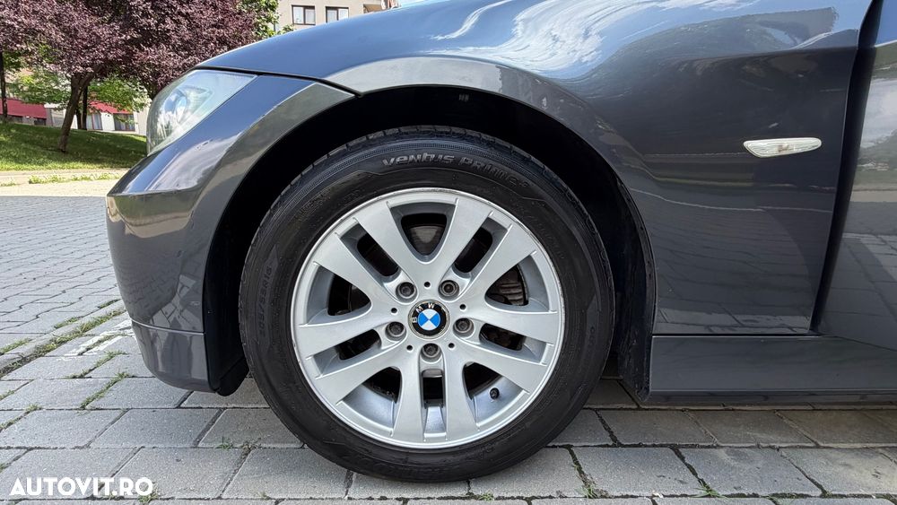 BMW Seria 3 320d DPF Aut. Edition Fleet Exclusive - 17