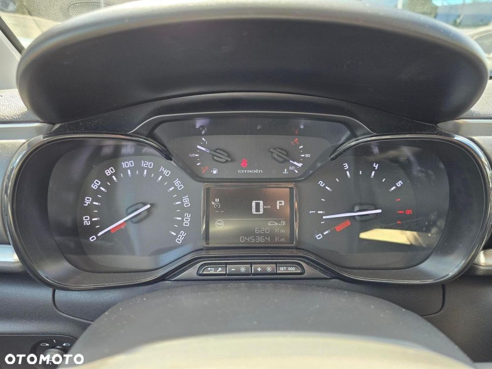 Citroën C3 1.2 PureTech Max EAT6 - 19