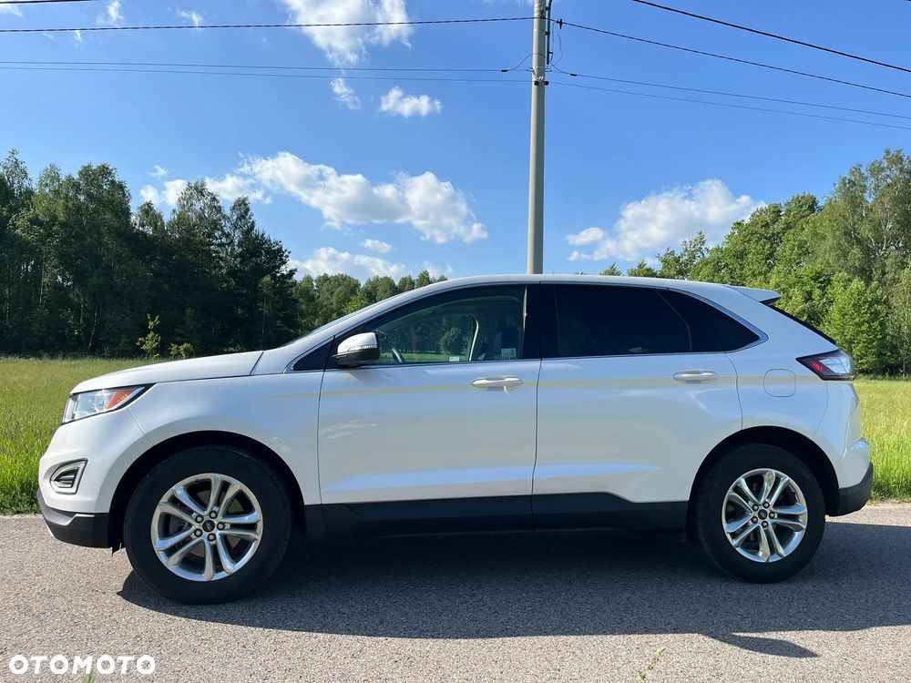 Ford Edge - 9