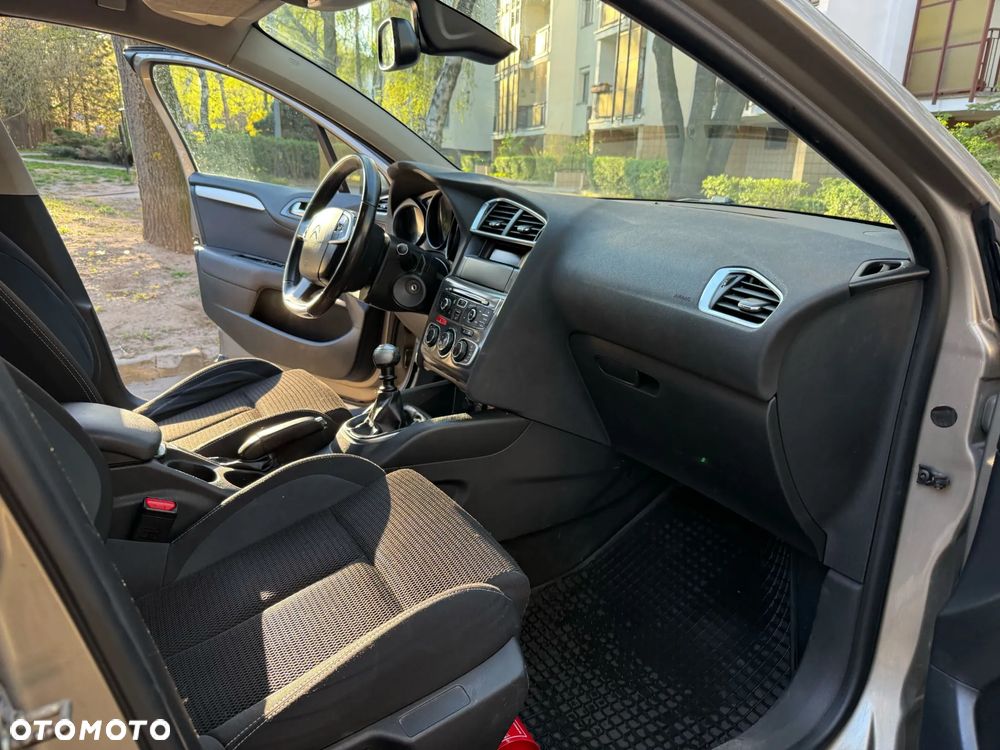 Citroën C4 1.6 HDi Seduction - 21