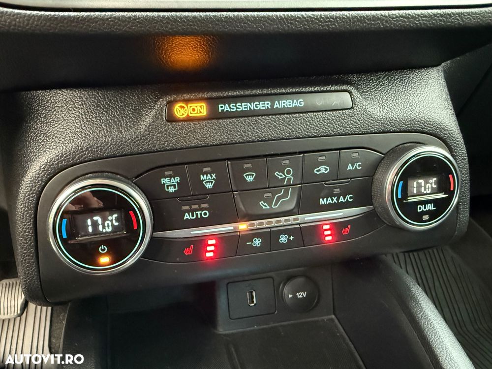 Ford Focus 1.5 EcoBlue Start-Stopp-System TITANIUM DESIGN - 8