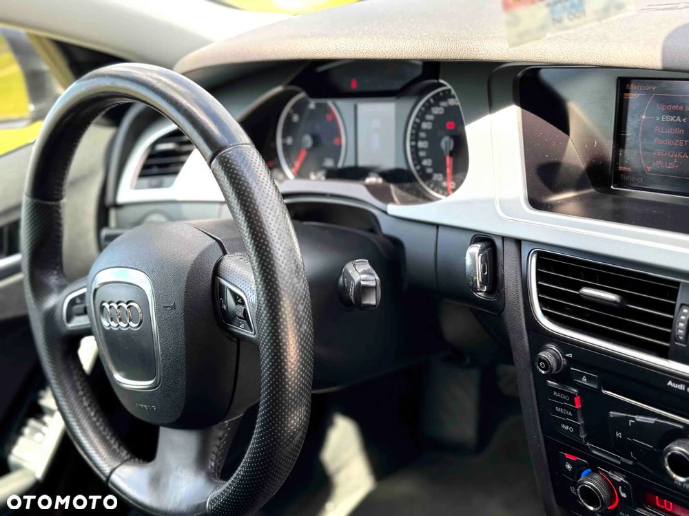 Audi A4 Avant - 15