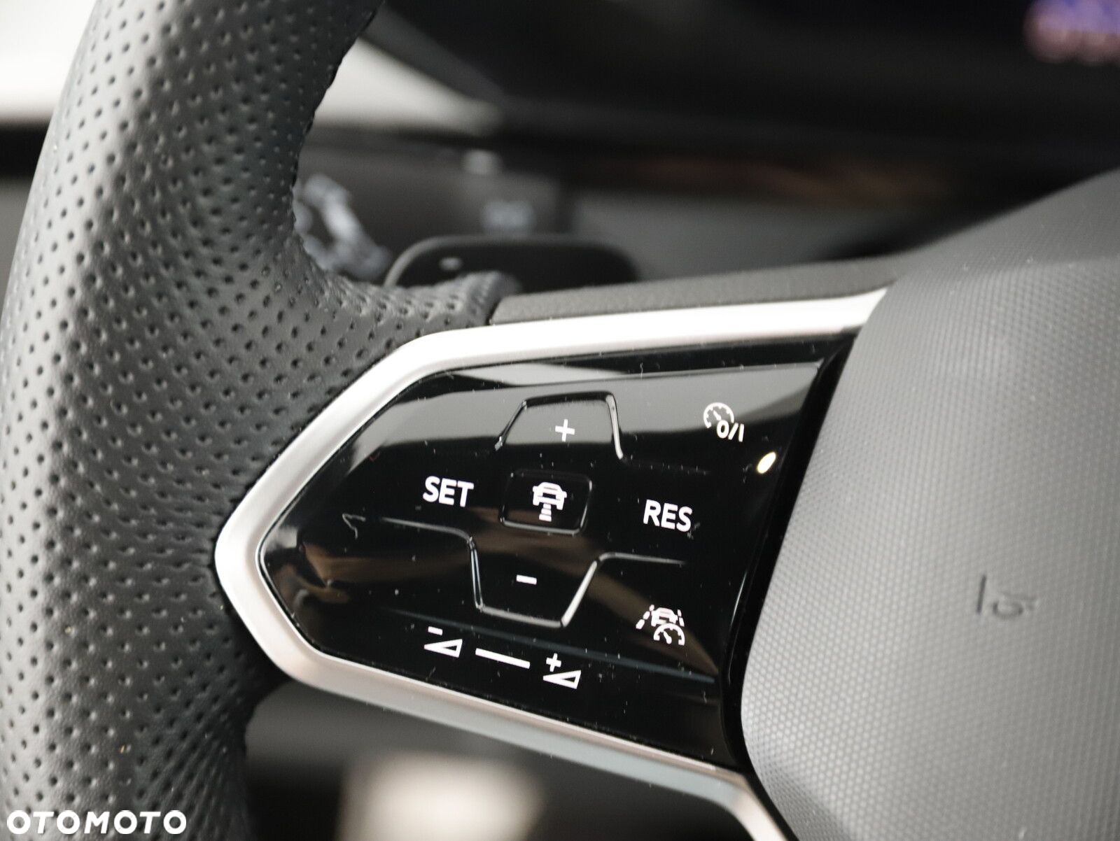 Volkswagen Arteon 2.0 TSI R-Line DSG - 17