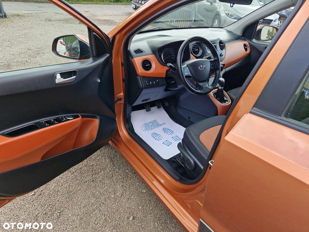 Hyundai i10 1.0 Premium - 11