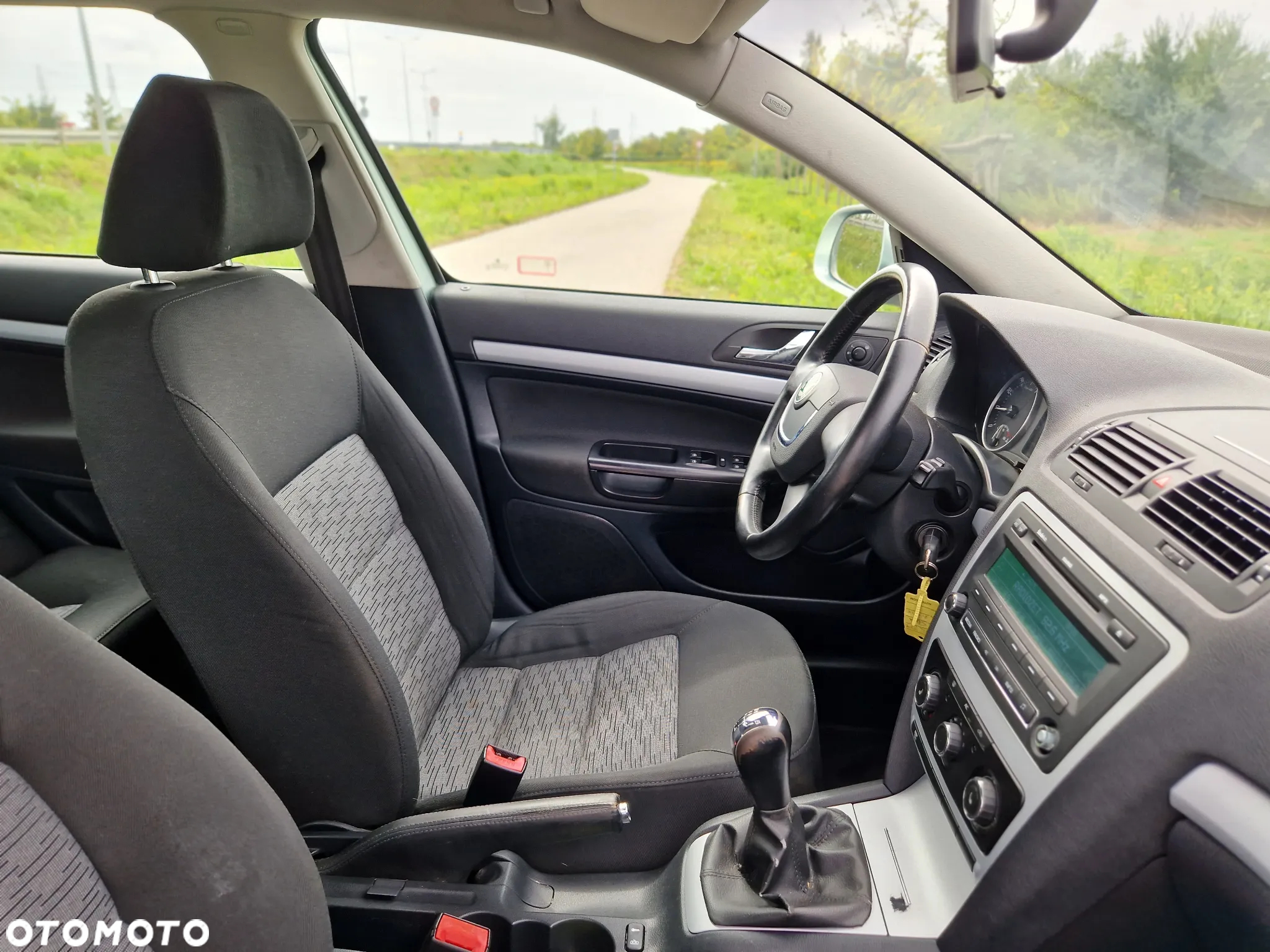 Skoda Octavia 1.6 - 18