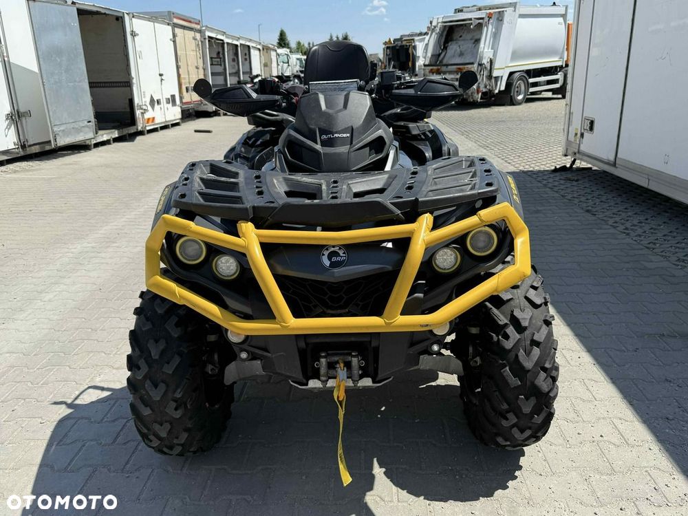 Can-Am Outlander Max - 4