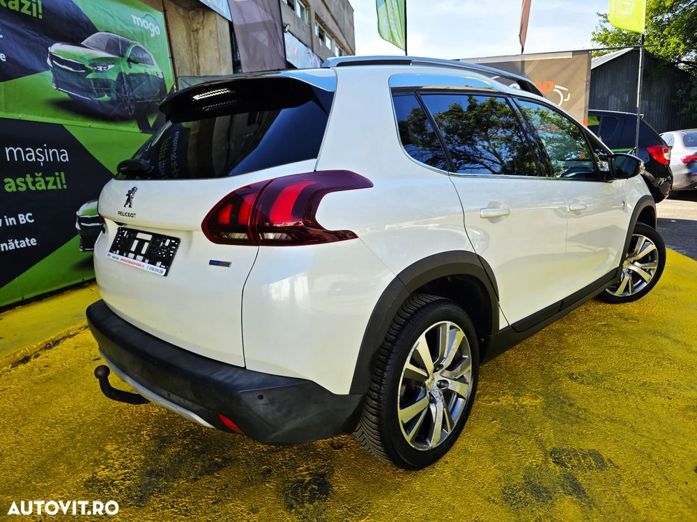 Peugeot 2008 1.2 PureTech Turbo Allure - 6