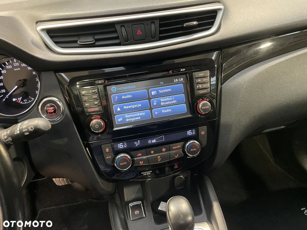 Nissan Qashqai 1.2 DIG-T Tekna Xtronic EU6 - 28