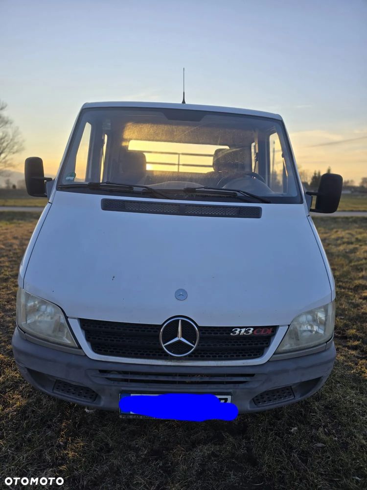 Mercedes-Benz Sprinter - 1