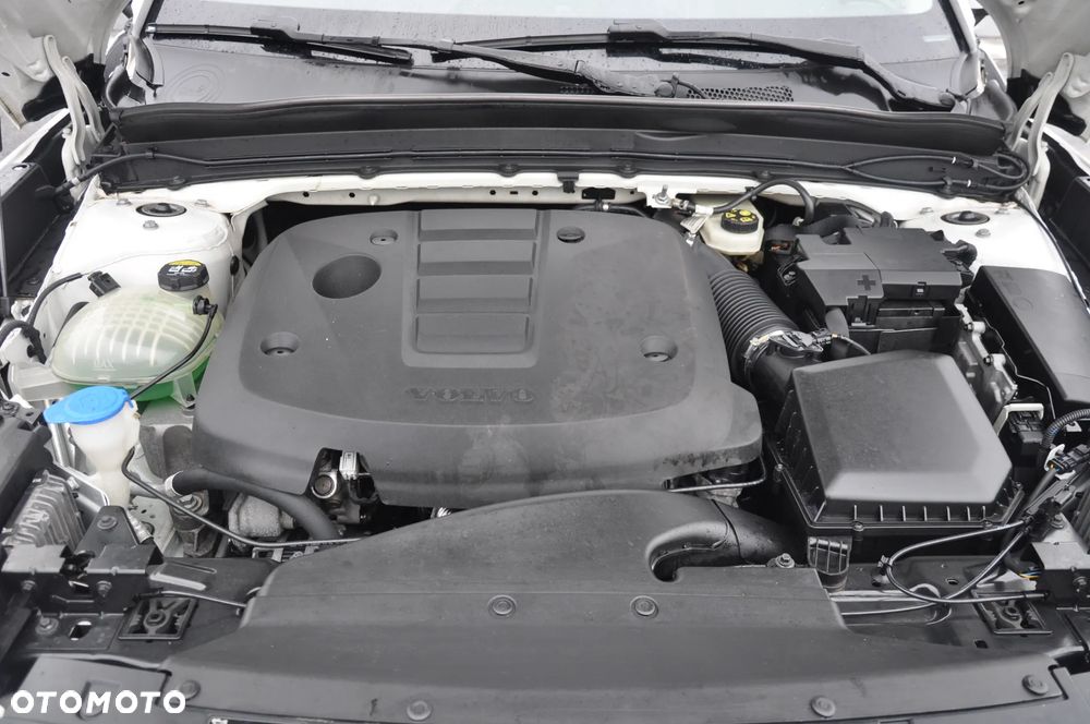 Volvo XC 40 D3 AWD - 17