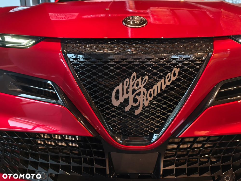 Alfa Romeo Junior 1.2 mHEV Ti eDCT - 6