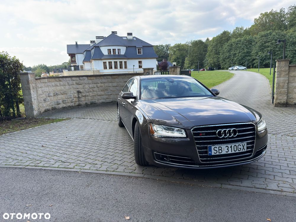 Audi A8 4.0 TFSI L Quattro - 1