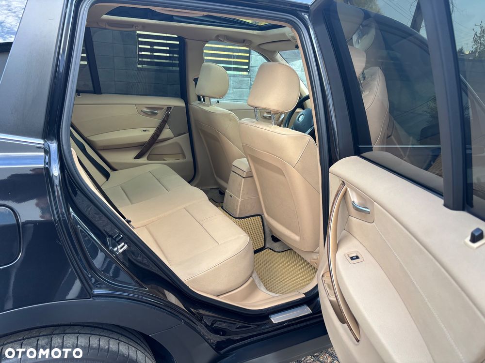 BMW X3 xDrive35d - 16