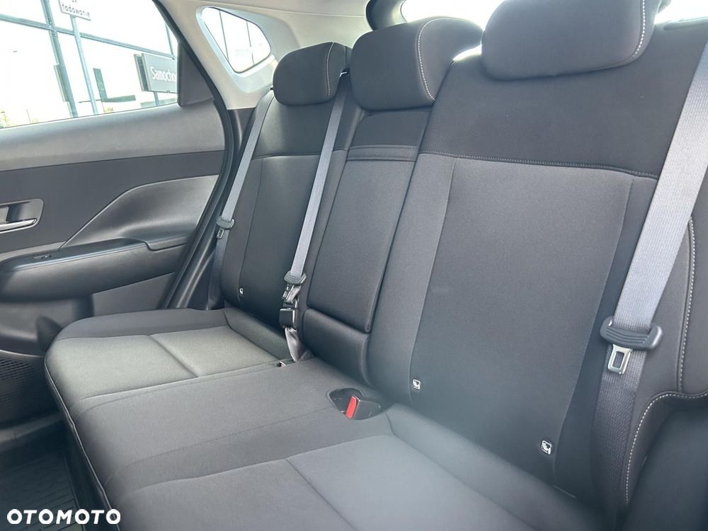 Hyundai Kona - 17