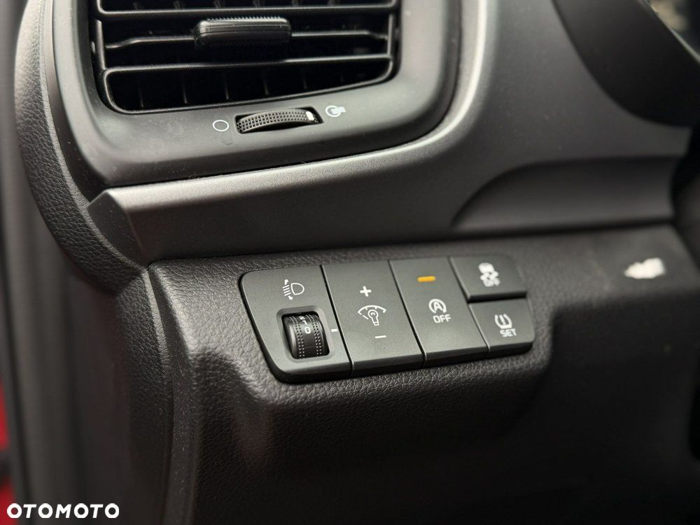 Kia Stonic 1.2 M - 11