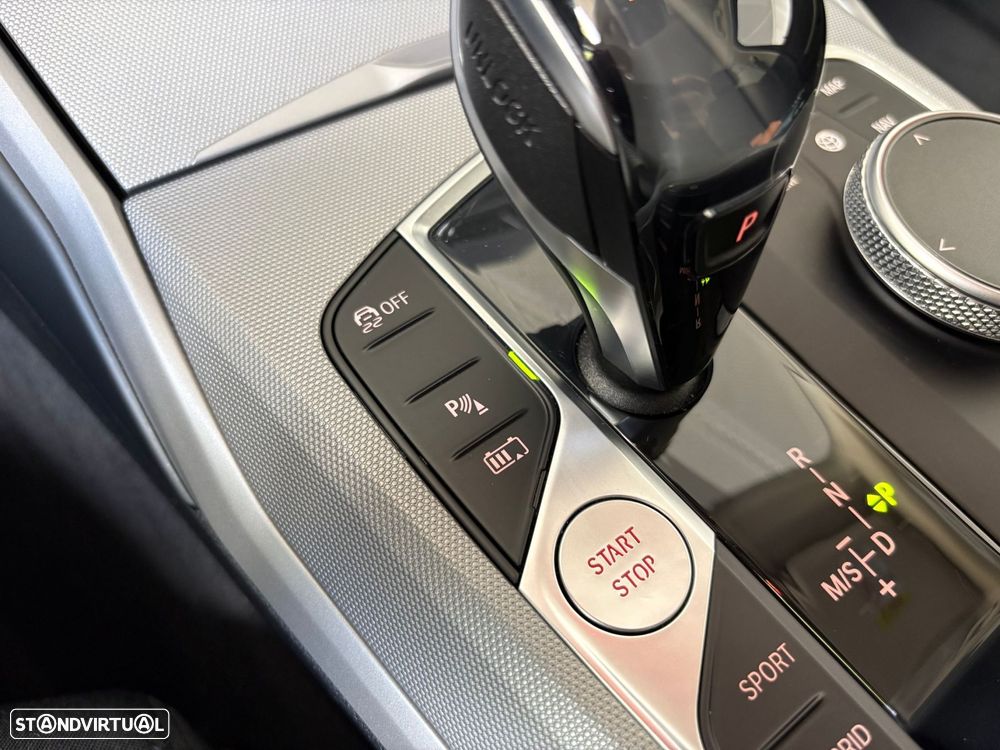 BMW 330 e Line Sport Auto - 56