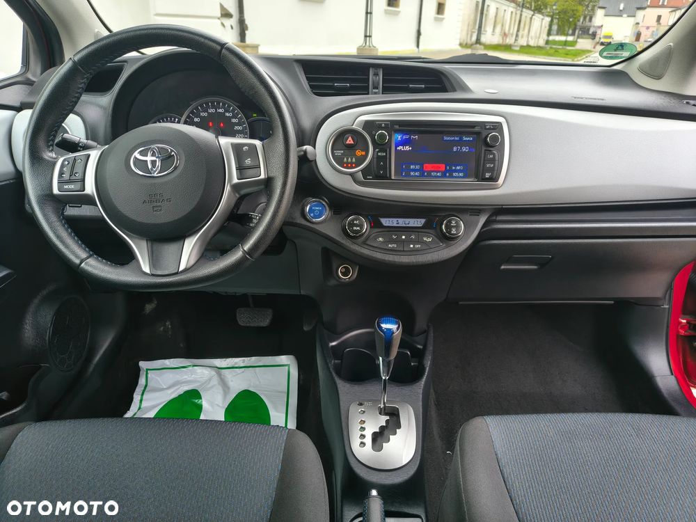 Toyota Yaris 1.5 VVT-i Life - 21