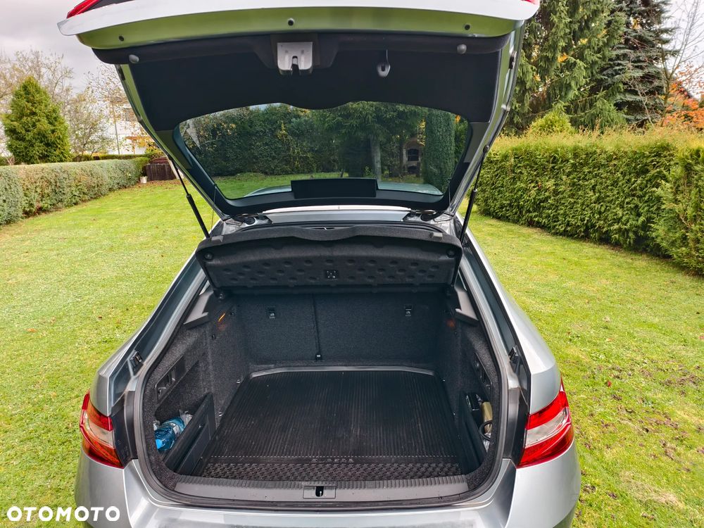 Skoda Superb 1.4 TSI ACT Active - 11