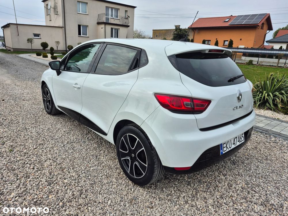 Renault Clio - 19