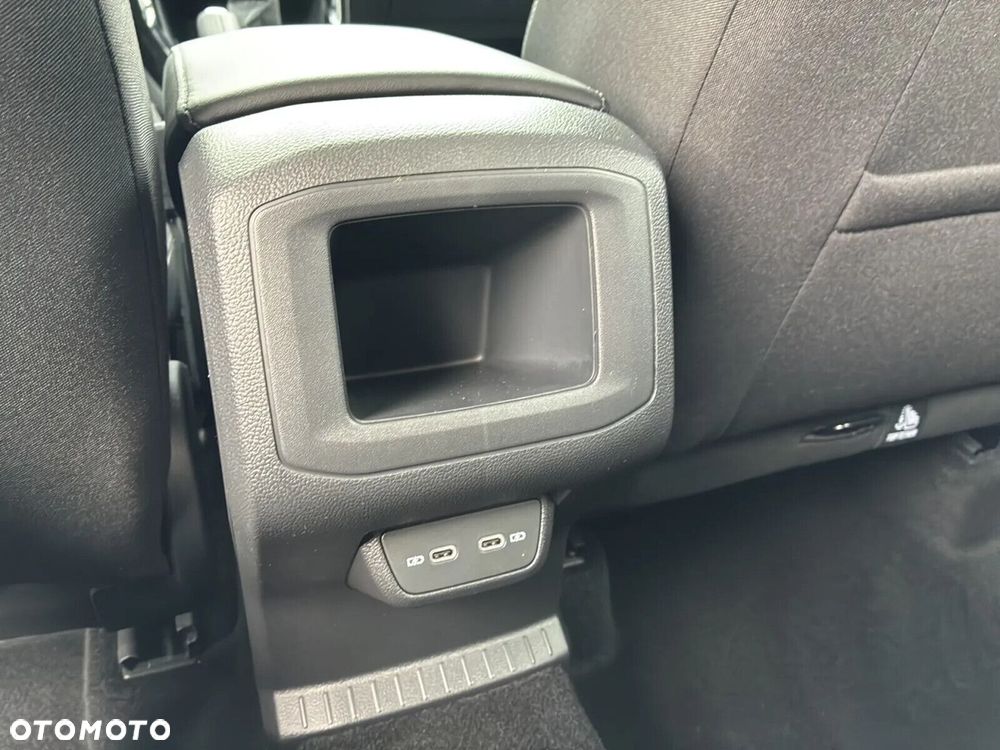 Volkswagen T-Cross - 25