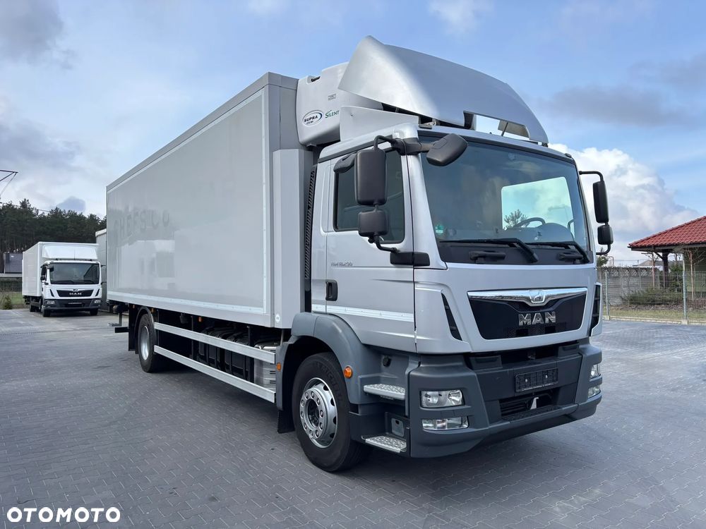 MAN TGM 18.290 Chłodnia Dł 8,00 m 20 Europalet - 2