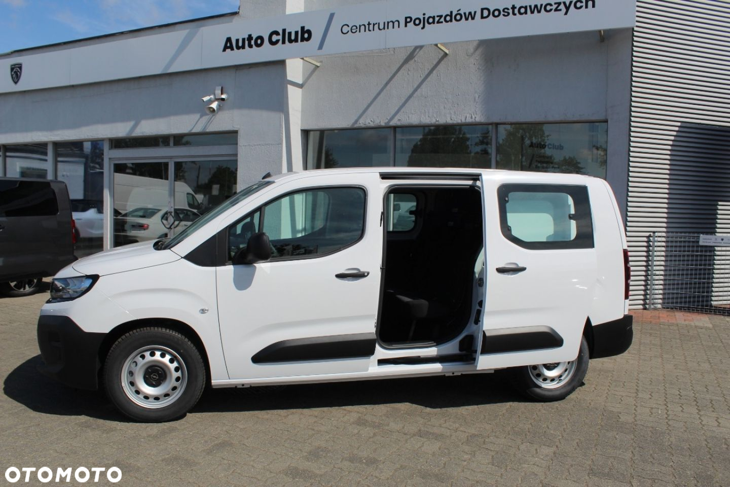 Opel COMBO - 14