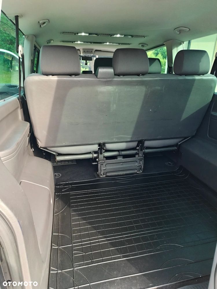 Volkswagen Caravelle L2 4Motion - 10