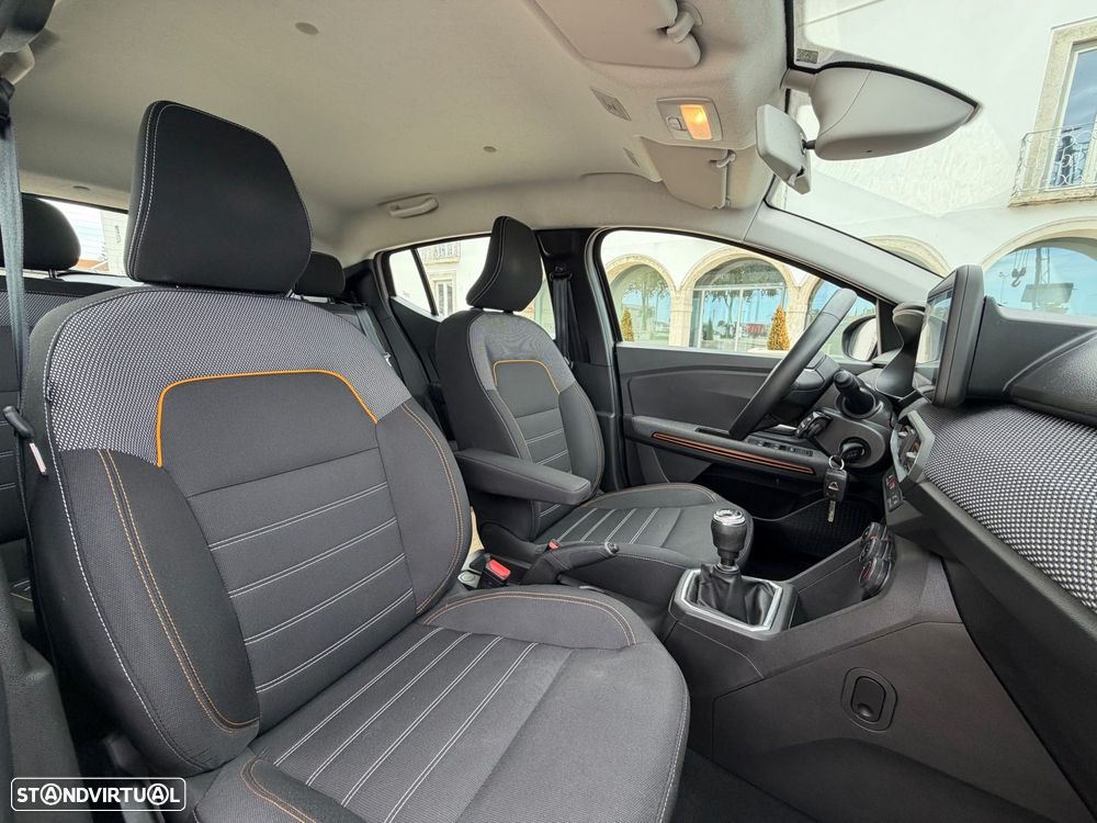 Dacia Sandero - 14