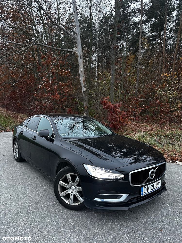 Volvo S90 - 1