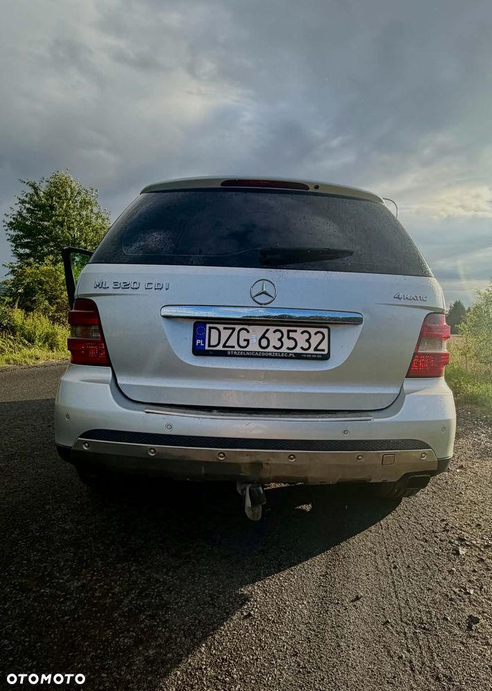 Mercedes-Benz ML 320 CDI 4-Matic - 3