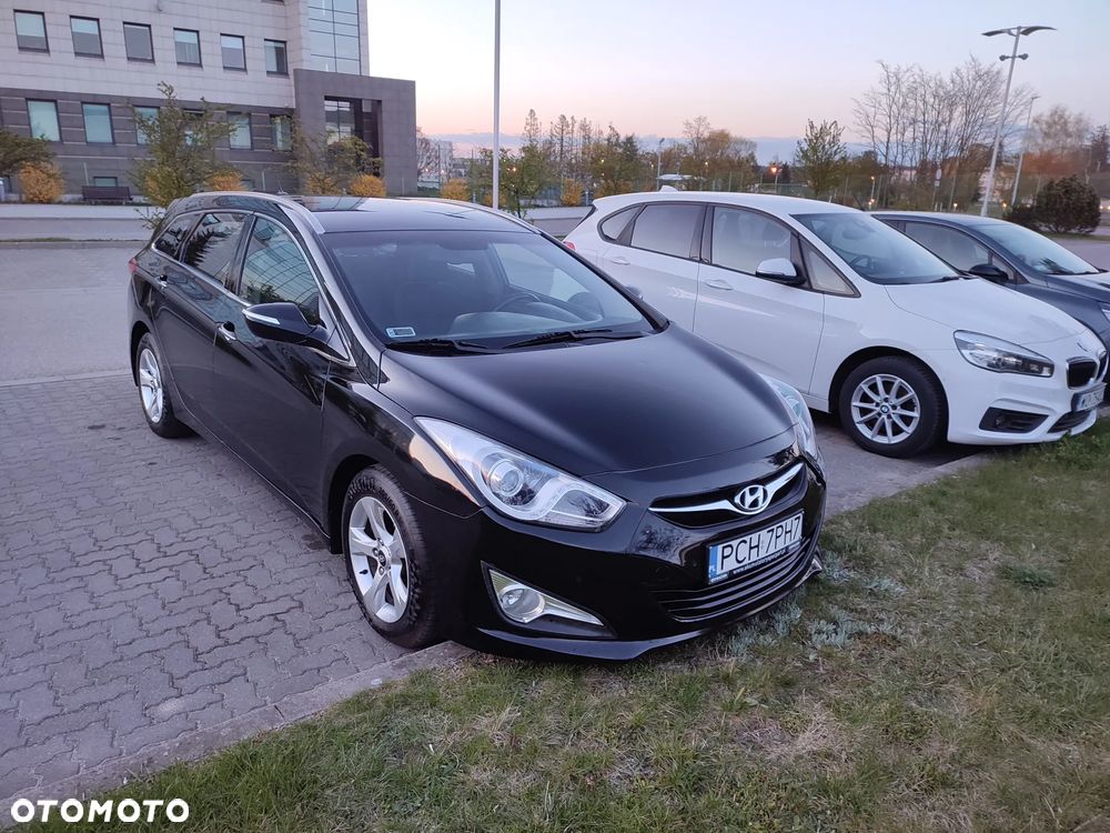 Hyundai i40 Kombi 1.7 CRDi DCT Premium - 16