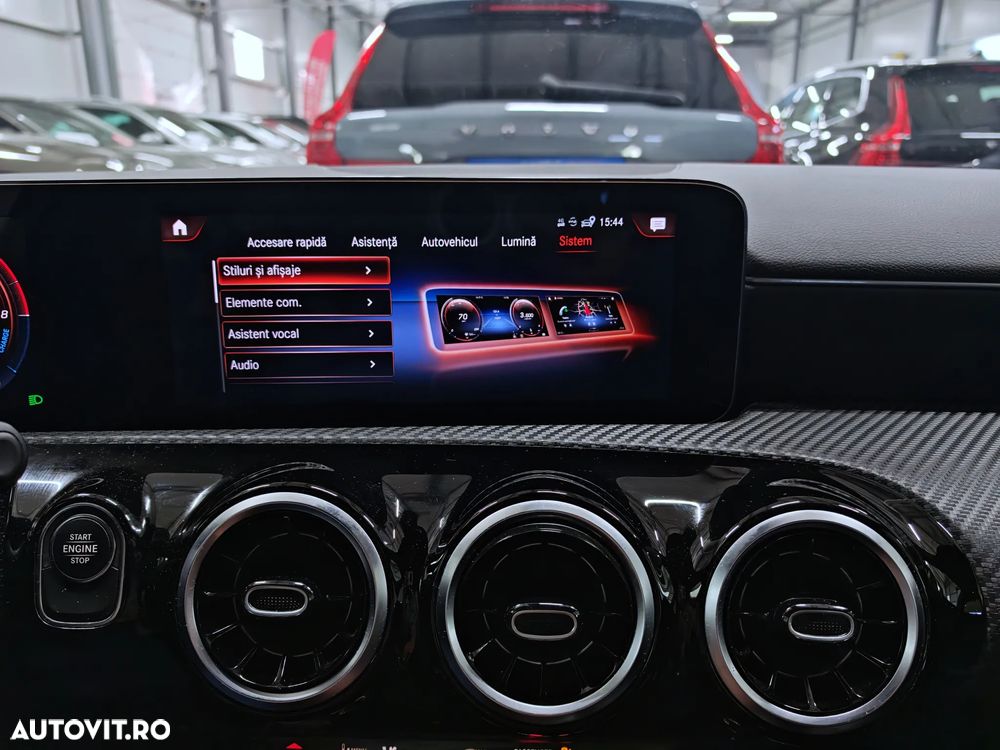 Mercedes-Benz A 250 e 8G-DCT - 15