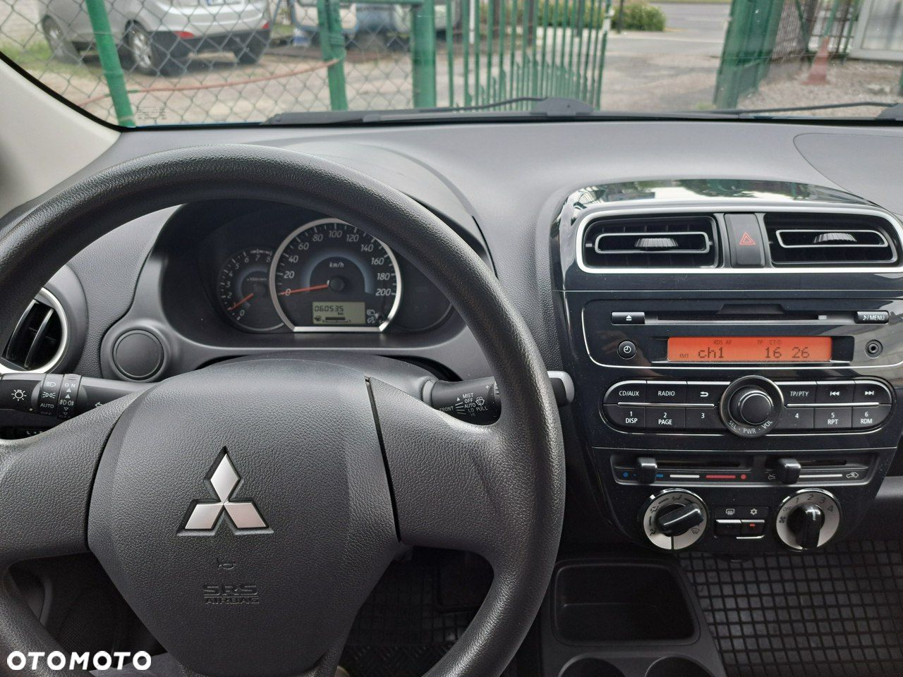 Mitsubishi Space Star - 18