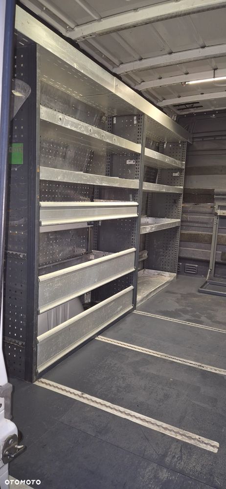 Volkswagen Crafter - 9