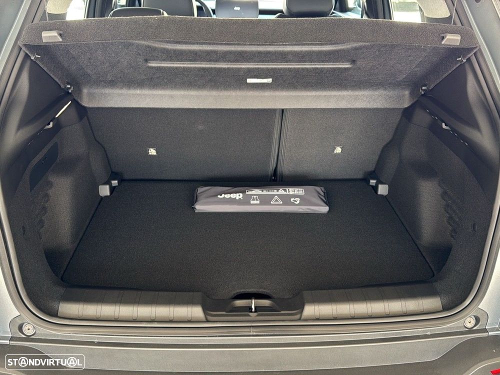 Jeep Avenger 1.2 TG Altitude - 6