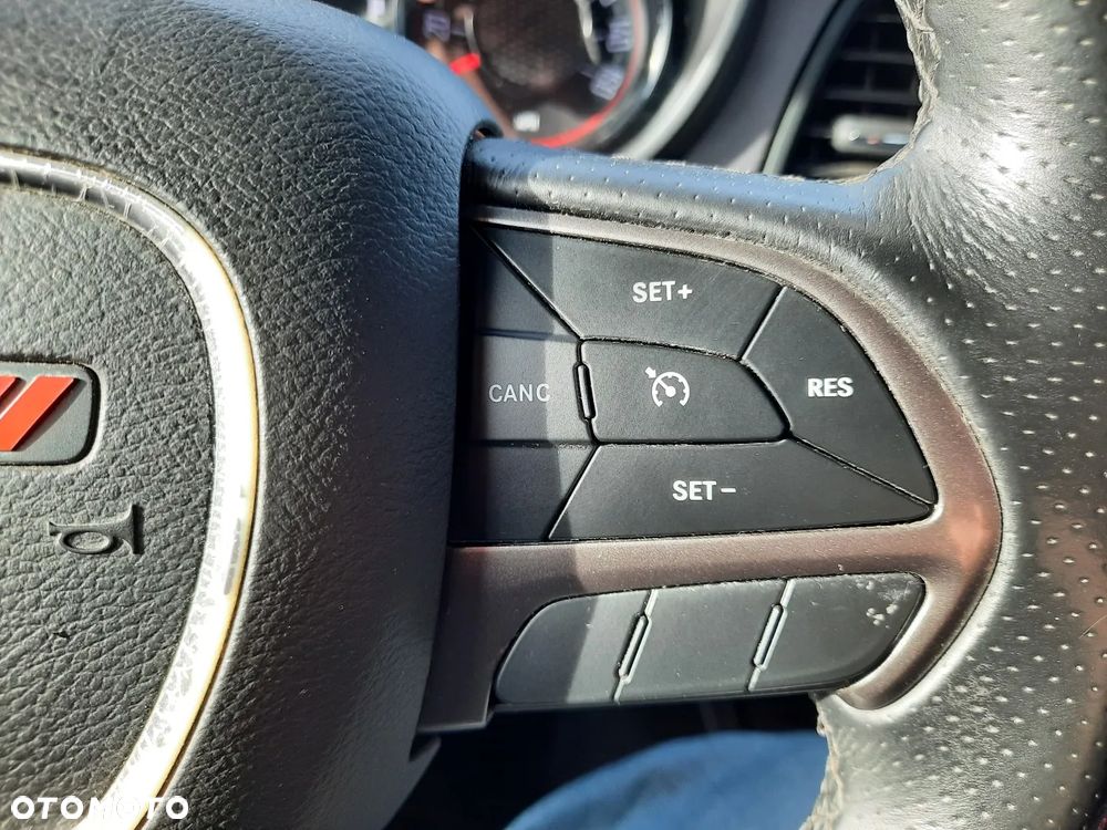 Dodge Challenger 3.6 SXT - 27