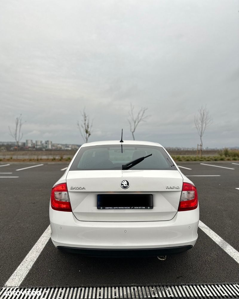 Skoda RAPID 1.2 TSI Style DSG - 2