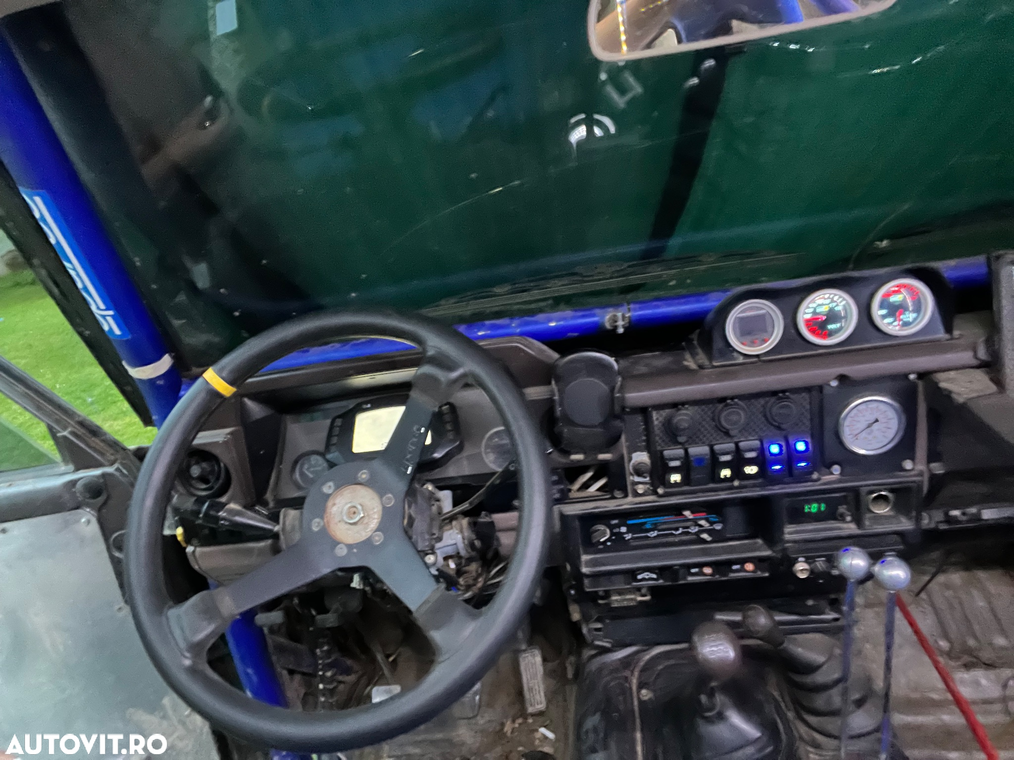 Toyota Land Cruiser - 6