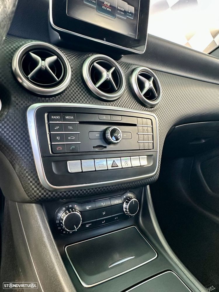 Mercedes-Benz A 160 d Urban Aut. - 13