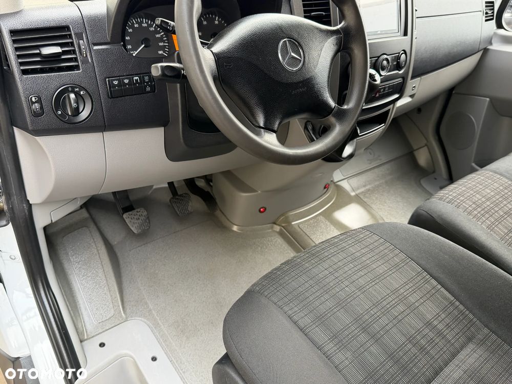 Mercedes-Benz Sprinter Doka Brygadówka - 9
